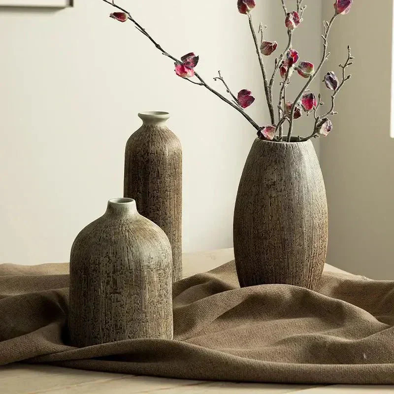 Goli Vase